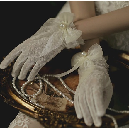 Pengantin Korea Putih Renda Bunga Mutiara Cahaya Sarung Tangan Elegan Hepburn Gaya Gaun Pengantin Wa
