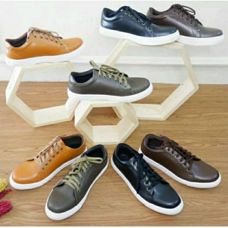 HIRO Sepatu Kasual Pria Men-708 Sepatu Sneaker Casual Kulit Size 39-44 Original Empuk Jumbo