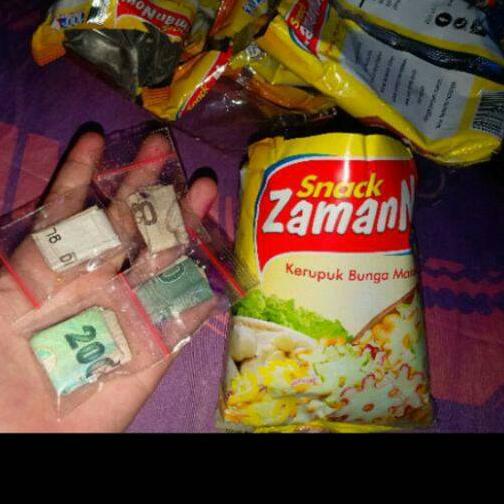

➶ Snack zaman now / snack viral / snack berhadiah emas ♧