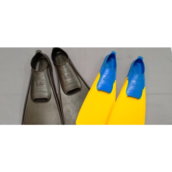 Kaki Katak / Fin Renang Merk Pantas Size 40 - 41
