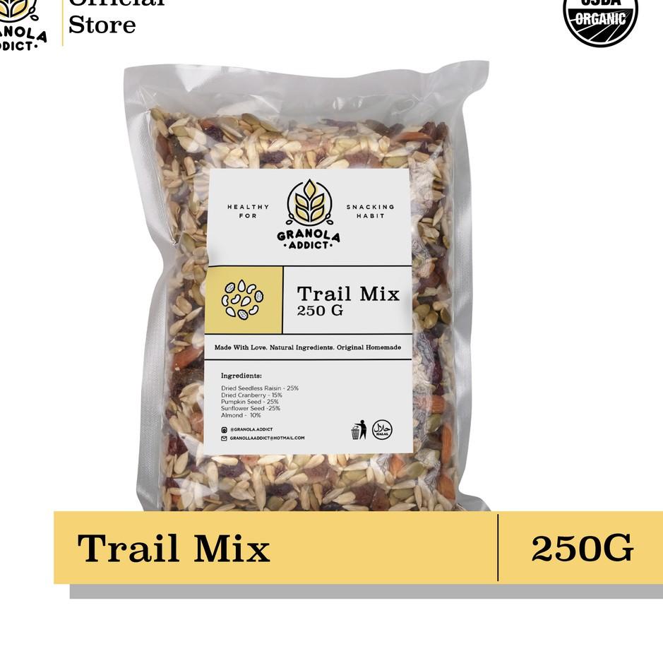 

Hemat Keras Granola Addict - Trail Mix (Sunflower, Pumpkin Seeds, Almond, Raisin, Cranberry) 250G