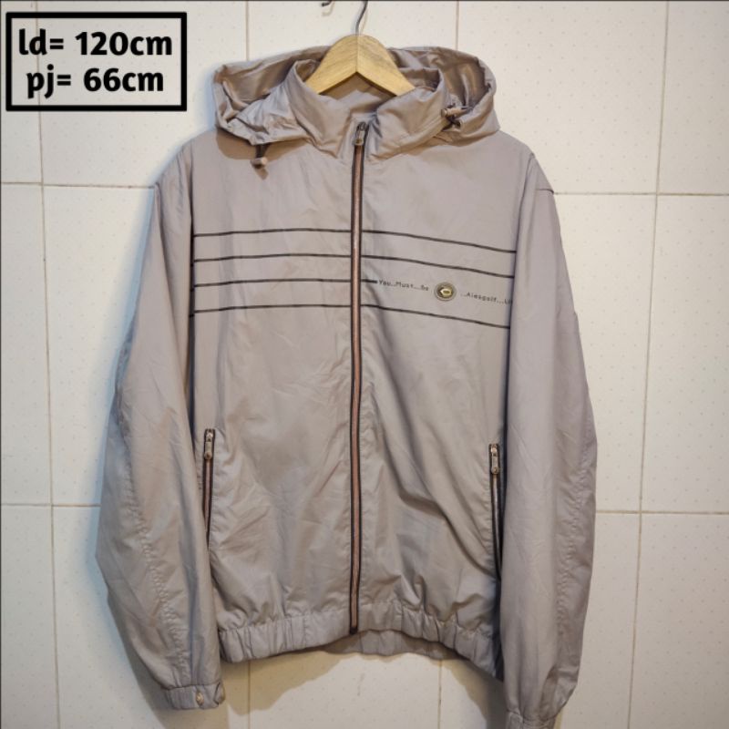 AIAS GOLF preloved branded jaket pria wanita cewek cowok thrift pl bekas second jacket parasut outdo