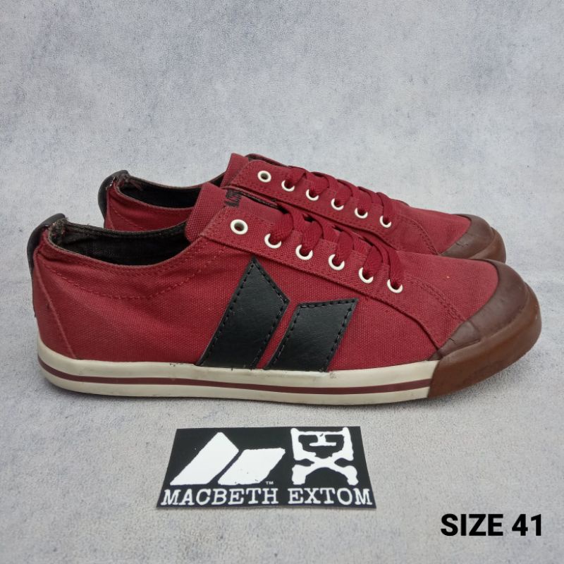 Macbeth Eliot OxBlood Black Era Tom Size 41