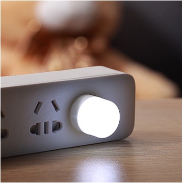 Lampu LED USB Mini Night Light Bulat / Lampu Baca Tidur Portable