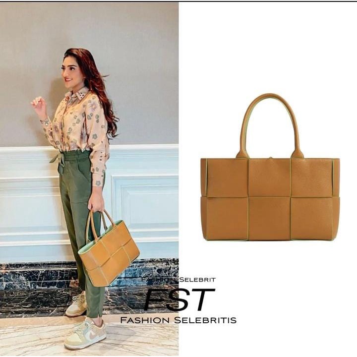 BAG Ahsanti Leather Arco Tote Bag With Pouch TC2285