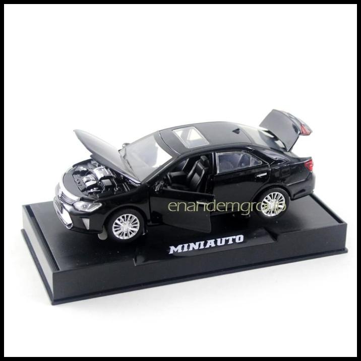 Diecast Miniatur Mainan Mobil Metal Toyota Camry
