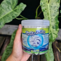 

Gula Batu Kristal Grade Super Potongan Kecil Di Dalam Kemasan Toples Berat 400gr