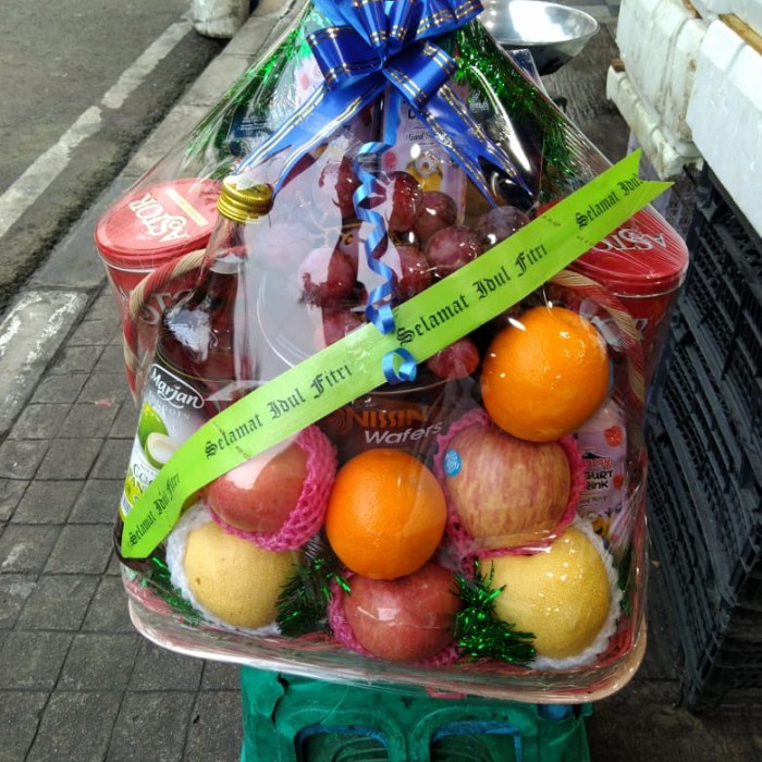 

PARCEL BUAH LEBARAN + KUE RINGAN