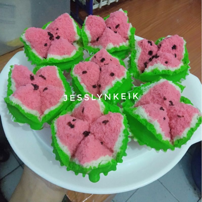 

Bolu Kukus Semangka/bolu kukus empuk/bolu kukus bandung murah