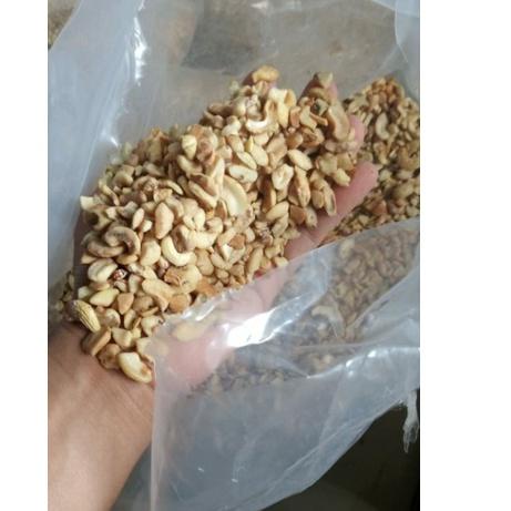 

Pesan aja Kacang Mede Pecah, Kacang Mente, Kacang Mete Pecahan, Kacang Mede Belah 2,4,6 / SS lebih putih bersih