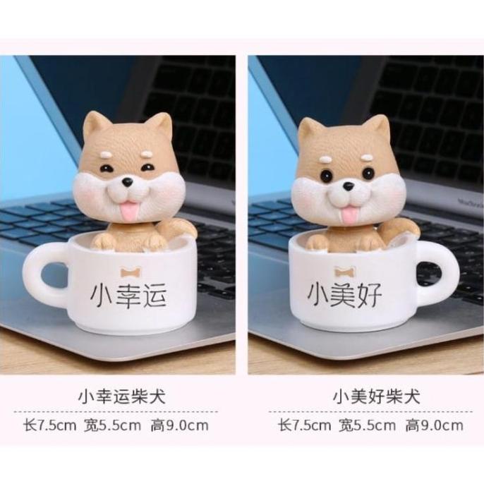 Pajangan Dashboard Mobil Motif Babi Goyang Import / Pajangan Meja