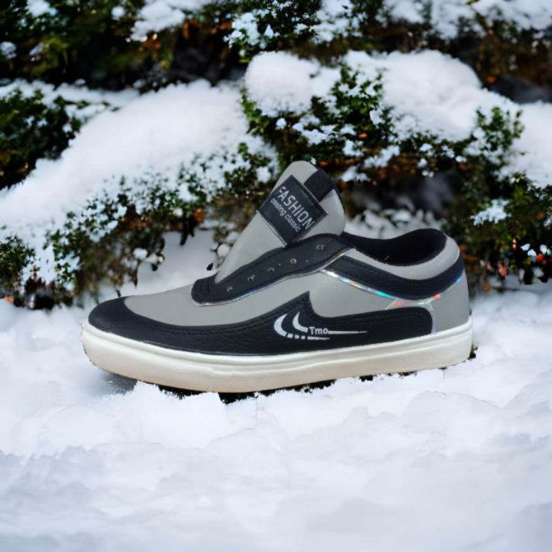TmO - 8.8 Sale sepatu pria dan wanita sneakers fashion Nk.TMO/sepatu sneakers tali kekinian/sepatu casual dan trendy kekinian termurah bisa Cod size 39-43