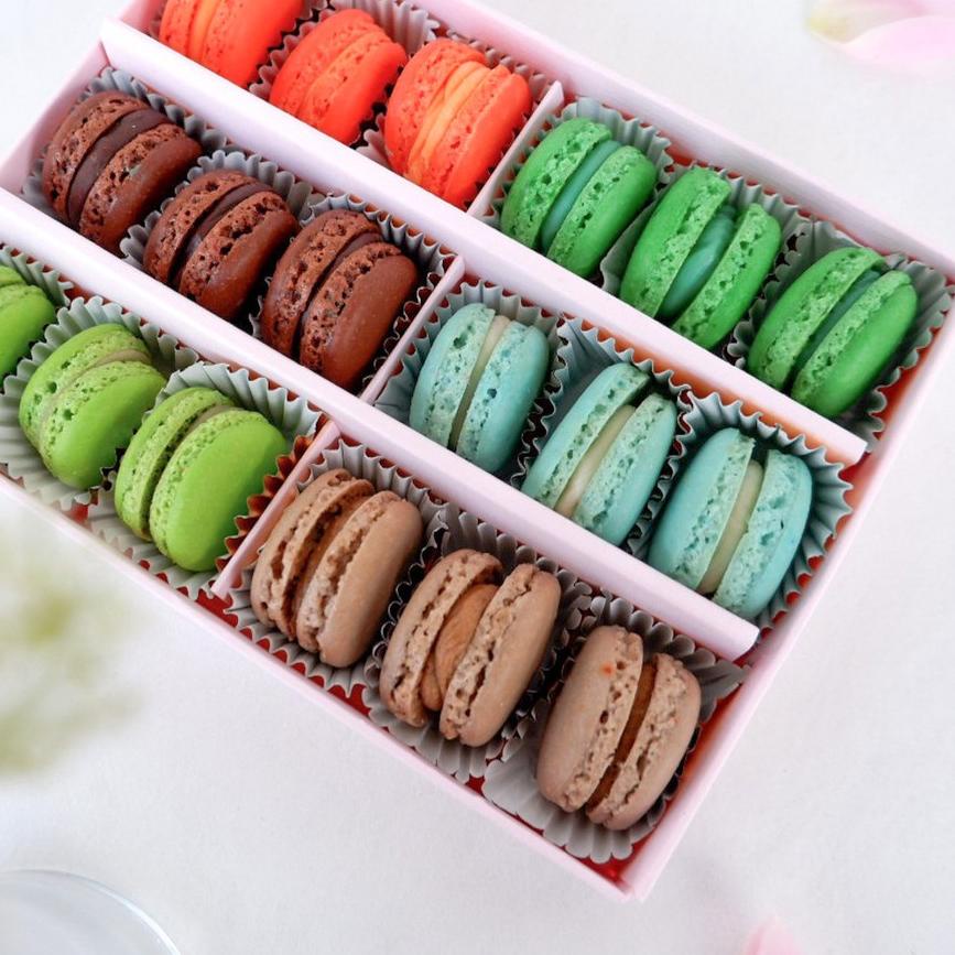 

➮ SPECIAL BABY MACARON 18 PCS ♜