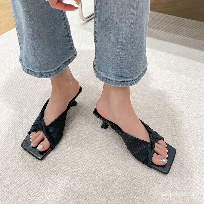 [✅BISA COD] #Sisjuly# Sandal kepala persegi Prancis wanita sandal bertumit tipis dan tipis yang baru