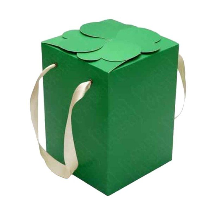 

Dus Box Green Clover Kotak Kue Kering Lebaran Idul Fitri Hampers Ied 042