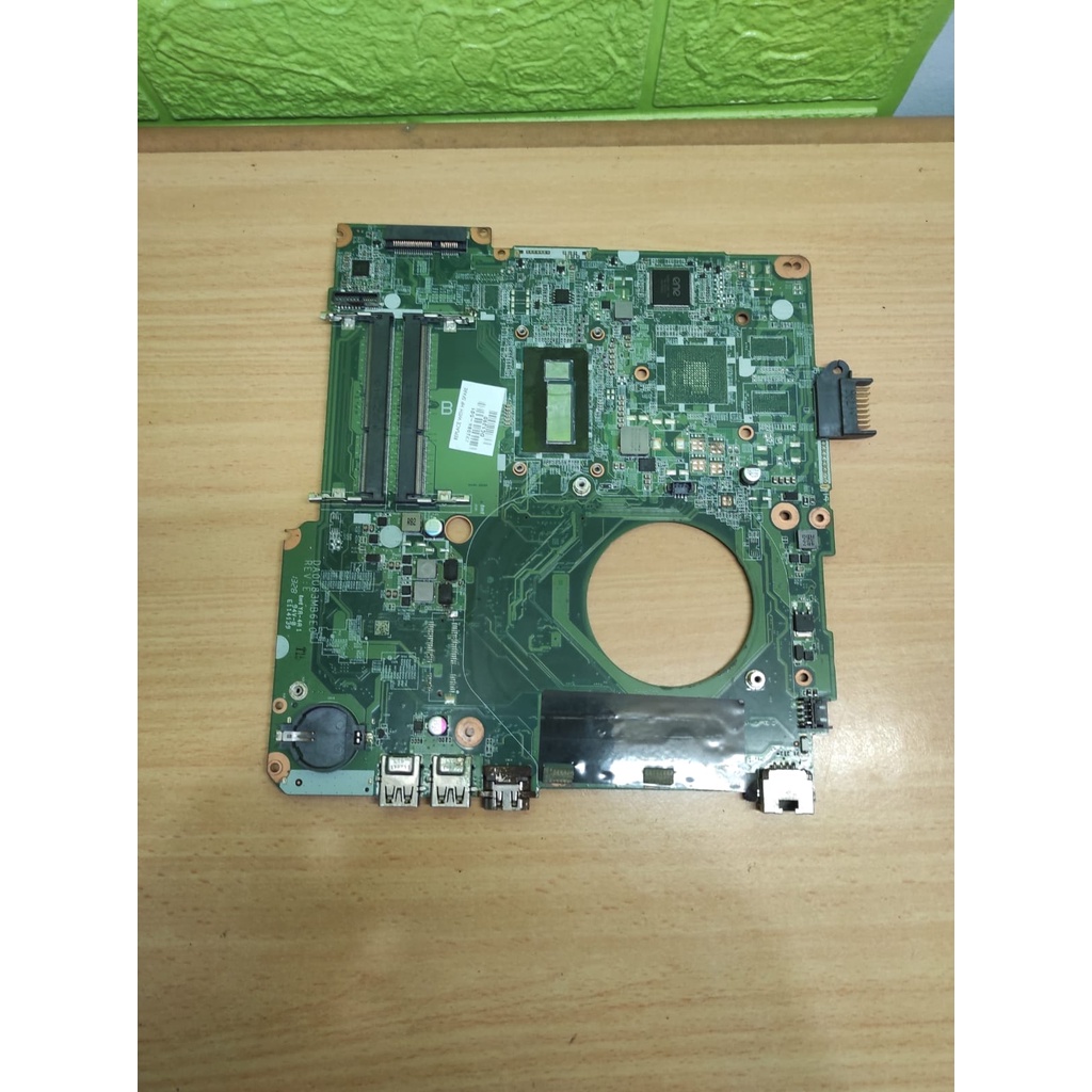 Motherboard Mobo Mainboard Laptop HP 15 15-N065SA TPN-Q130