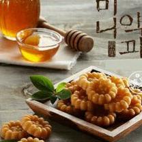 

Cuma satu hari korean sweet cake / chabsal mini yakwa 100gr