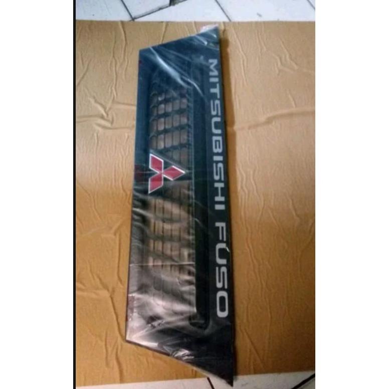 rambang gril depan Mitsubisi canter turbo lama