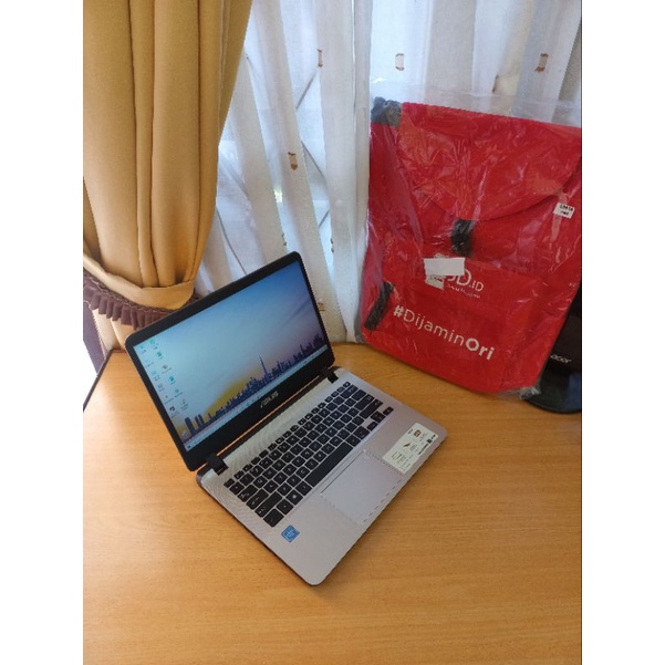 Laptop Asus A407M Slim N4000 Ram 4gb HDD 1000gb Mulus Like New Laptop Seken Second Bekas 2nd