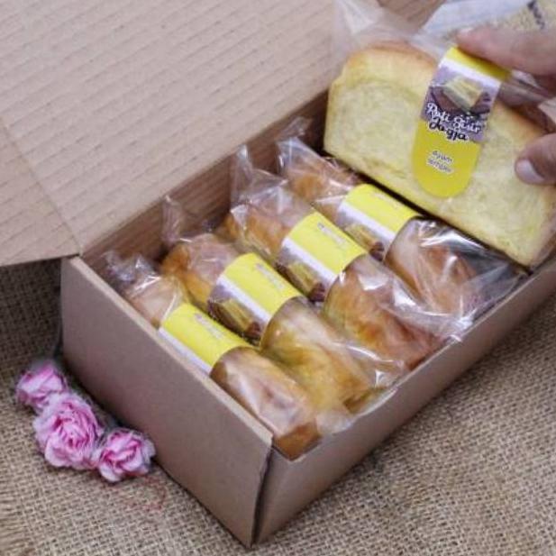 

3.3 BRANDS FESTIVAL Roti Sisir Jogja Satuan varian Daging