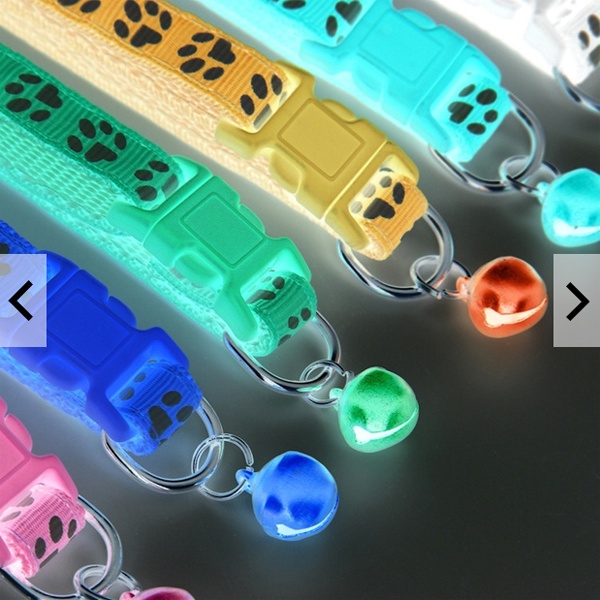 Kalung Kucing Lonceng Hewan Peliharaan Tali Leher Anjing Kecil Lonceng Pet Collar Dog Kitten Adjustable Motif Tapak Kaki Murah Import_Cerianti