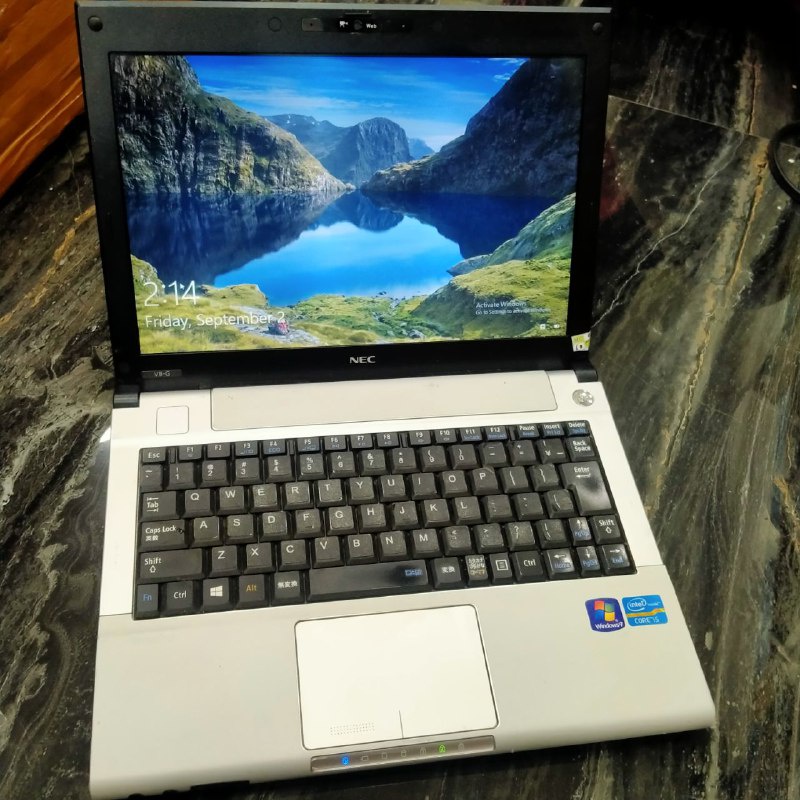 Laptop NEC PC-VK27MBZDG Core i5-3340M Ram4Gb Ssd256GbR