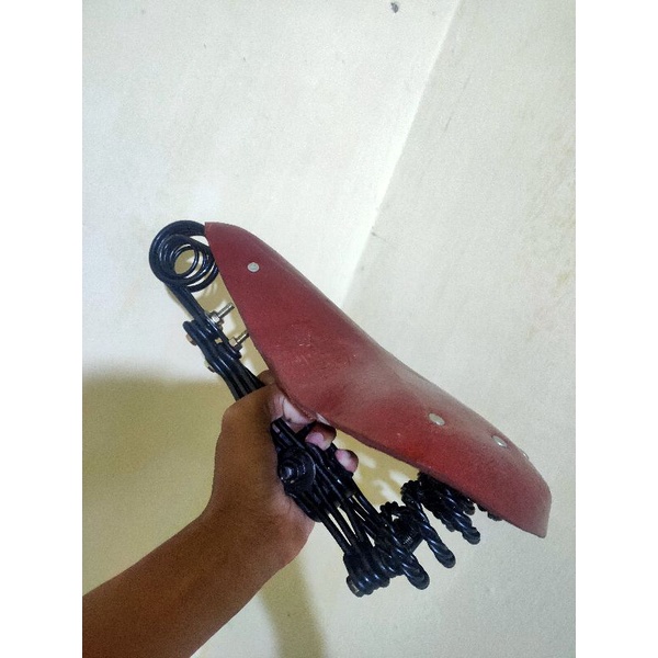 Sadel jok sepeda onthel Gazelle,Brooks kwalitas terjamin,kulit Asli satu lembar