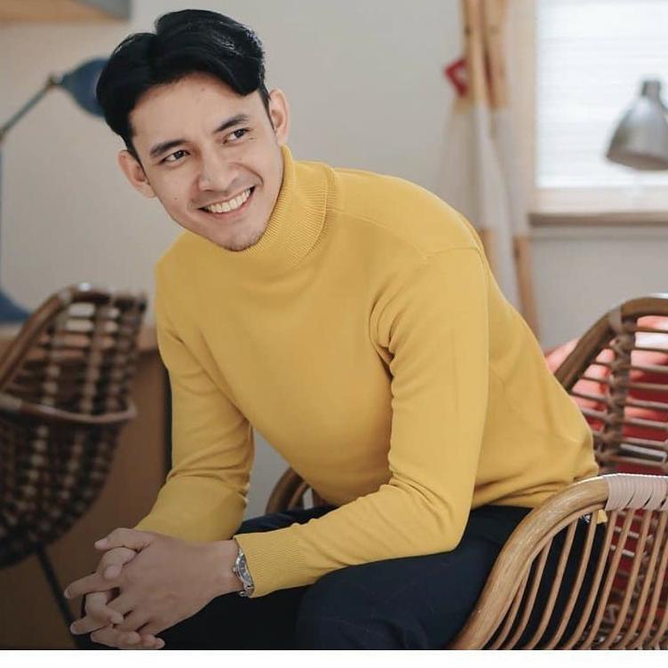VIRAL Best Seller/ TURTLE NECK PRIA/SWEATER PRIA / BAJU RAJUT PRIA / BAJU LEHER PANJANG PRIA / SWEAT