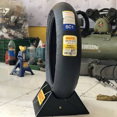 Ban Pirelli Diablo Superbike 140/70-17 KLX CRF CBR GSX 150 R15 V3 MT15