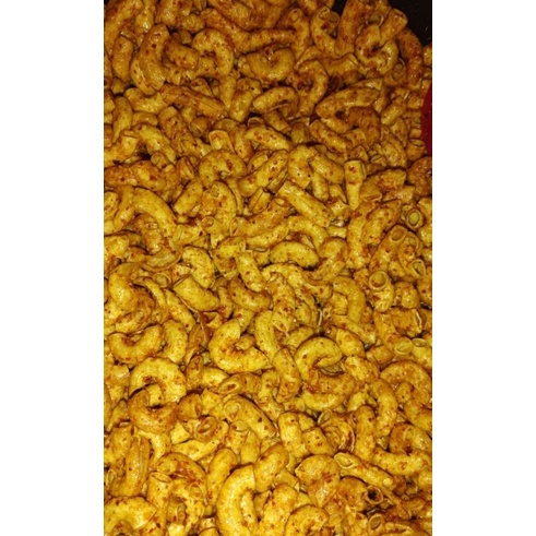 

makaroni kriuk mabar
