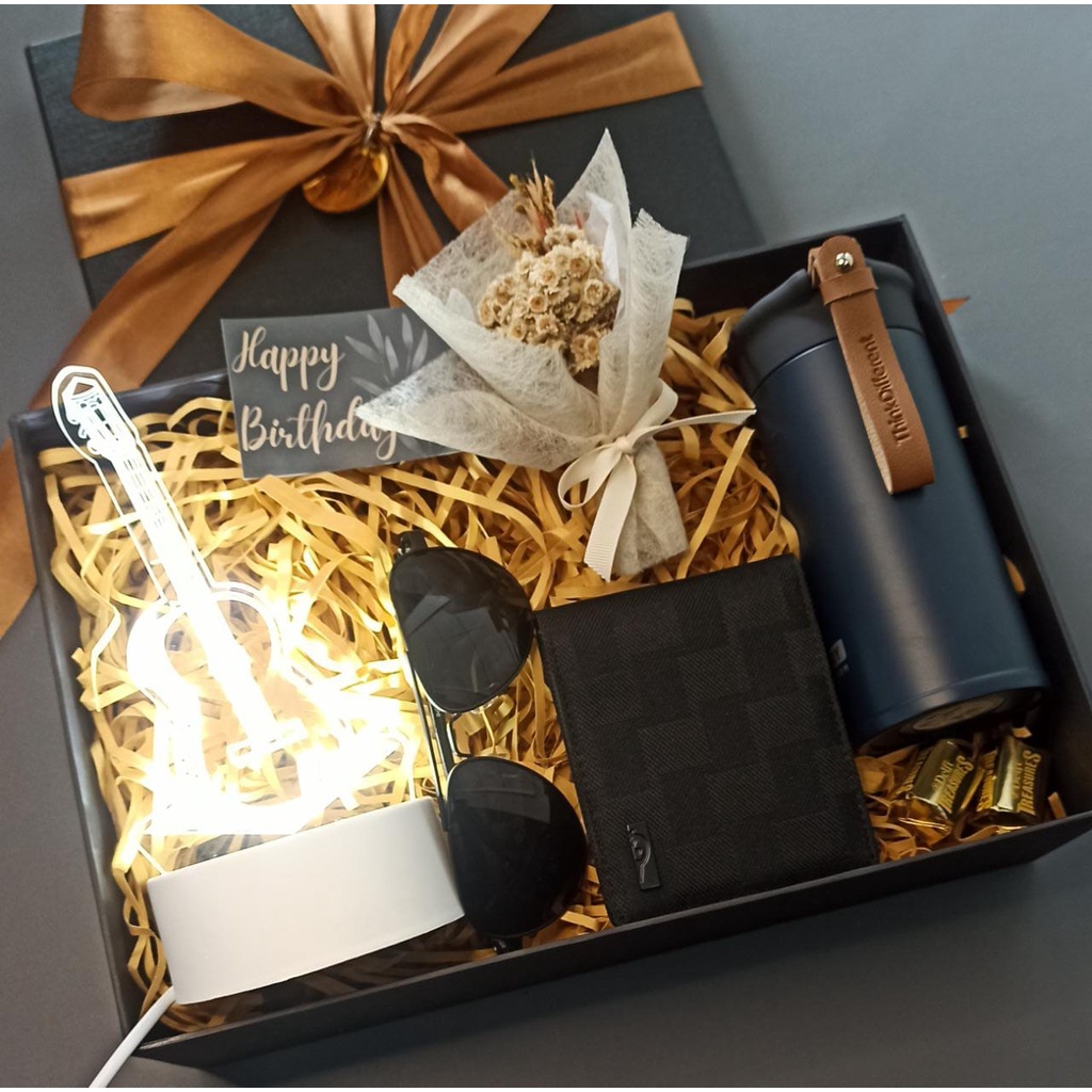 

Blissbox Elegance Exclusive Gift and Hampers (Hampers/Gift Box /Kado UlTah/Kado Wisuda/Kado Anniversary/Souvenir)