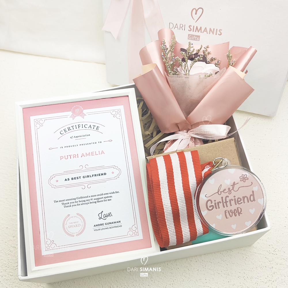 

PREMIUM Certificate Gift Box - Paket kado custom sertifikat, medali, bunga
