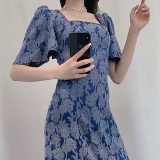 READY STOCK Midi Dress Floral Vintage Kerah Persegi Puff Sleeve