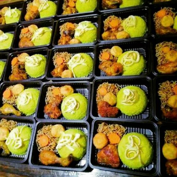 

Paling BagusC7o2N Nasi kuning paket hemat ayam higienis, halal dan murah