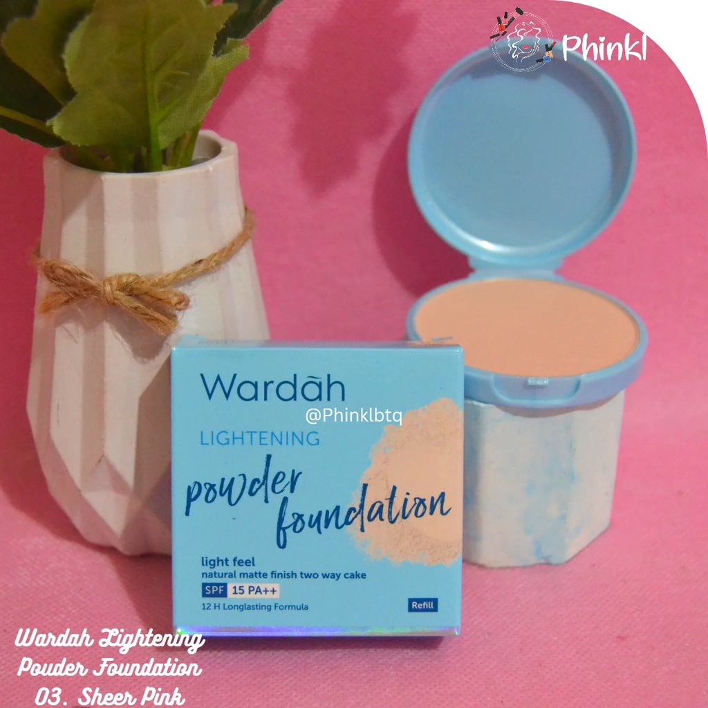 `ღ´ PHINKL `ღ´ ᘺᗩᖇᕲᗩᕼ Wardah Lightening Two Way Cake bedak padat biru twc untuk mencerahkan ada kandungan skincare halal