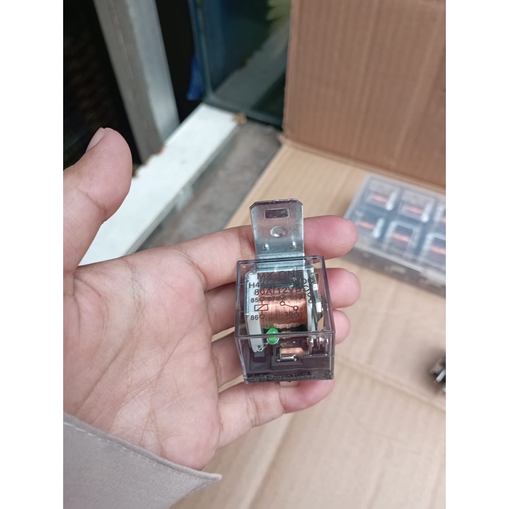 Relay Transparan Lampu Kaki 5 12v 80 Ampere Relay Klakson 12 Volt 5 Kaki Transparan Relay Pemutus 5 Kaki 5 Kaki  5 Pin 12Volt