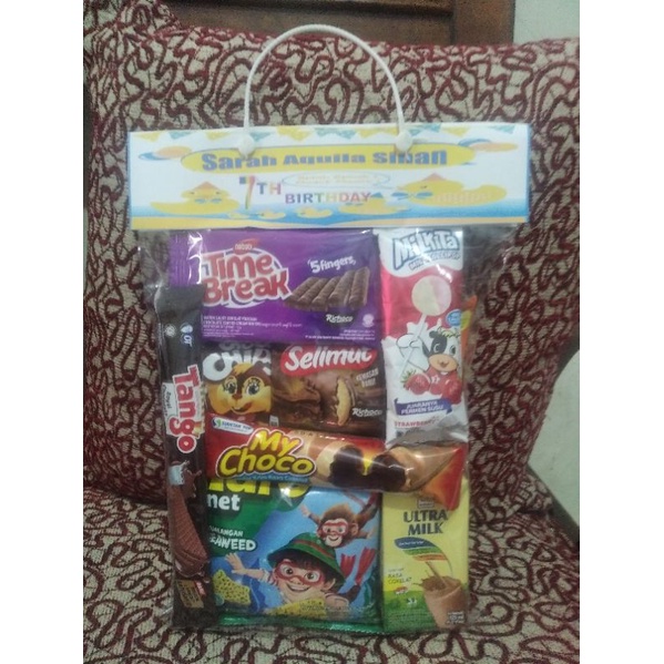 

Snack Ulang Tahun Anak / Paket Snack Ultah