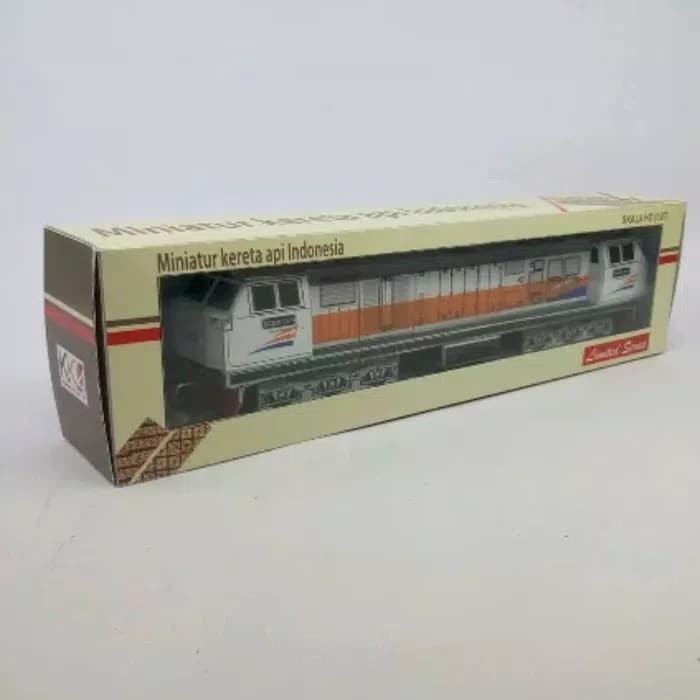 MINIATUR KERETA API LOKOMOTIF CC206 TERBARU