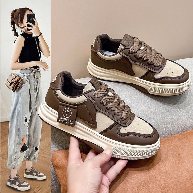 [ Import Design ] Sepatu Sneakers Wanita Import Premium Quality ID200