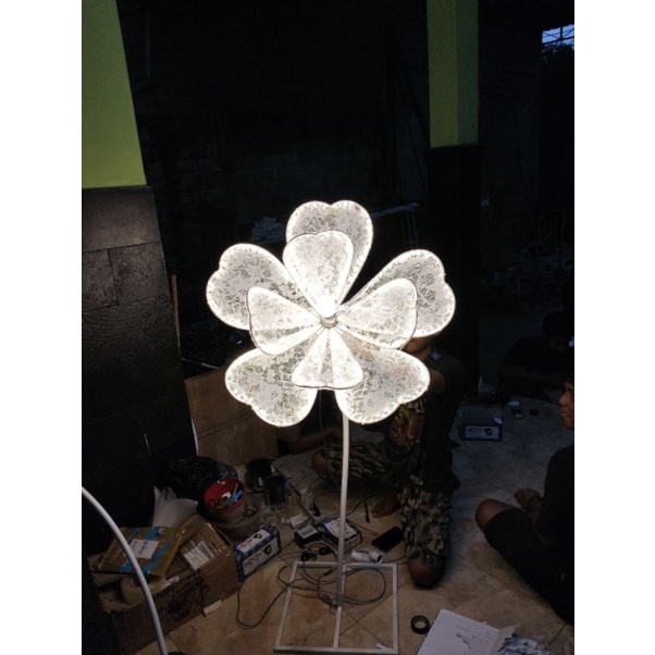 STANDING LAMPU LED DM.60