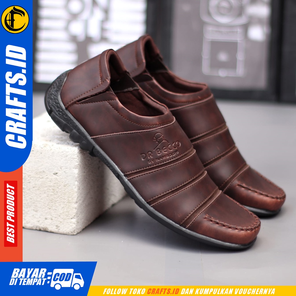 Sepatu Casual Slip On Kerja Pria Crafts Kitaro