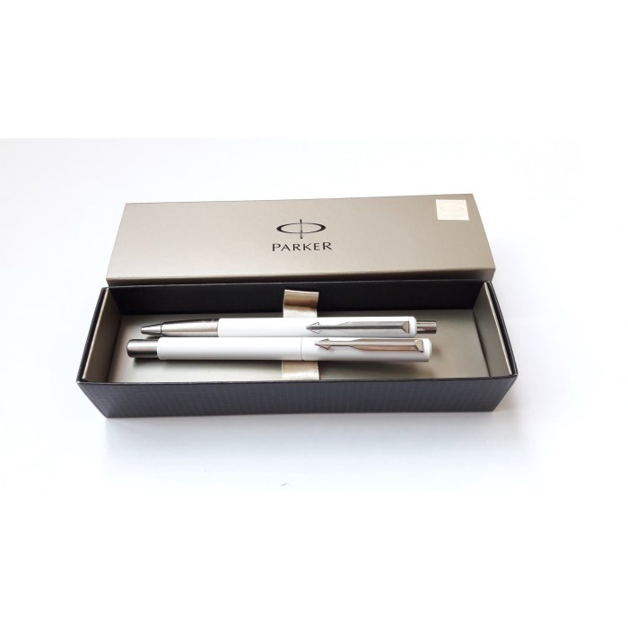 

Paket Parker Vector Standard White: 1 pc Ballpoint + 1 pc Rollerball