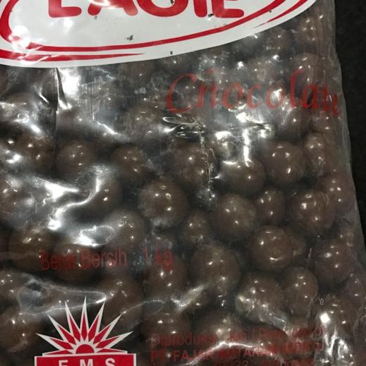 

✳ Lagie chocoball 1kg isi ➮
