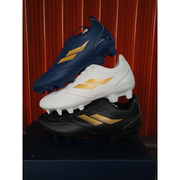 sepatu bola Mills FG Davor