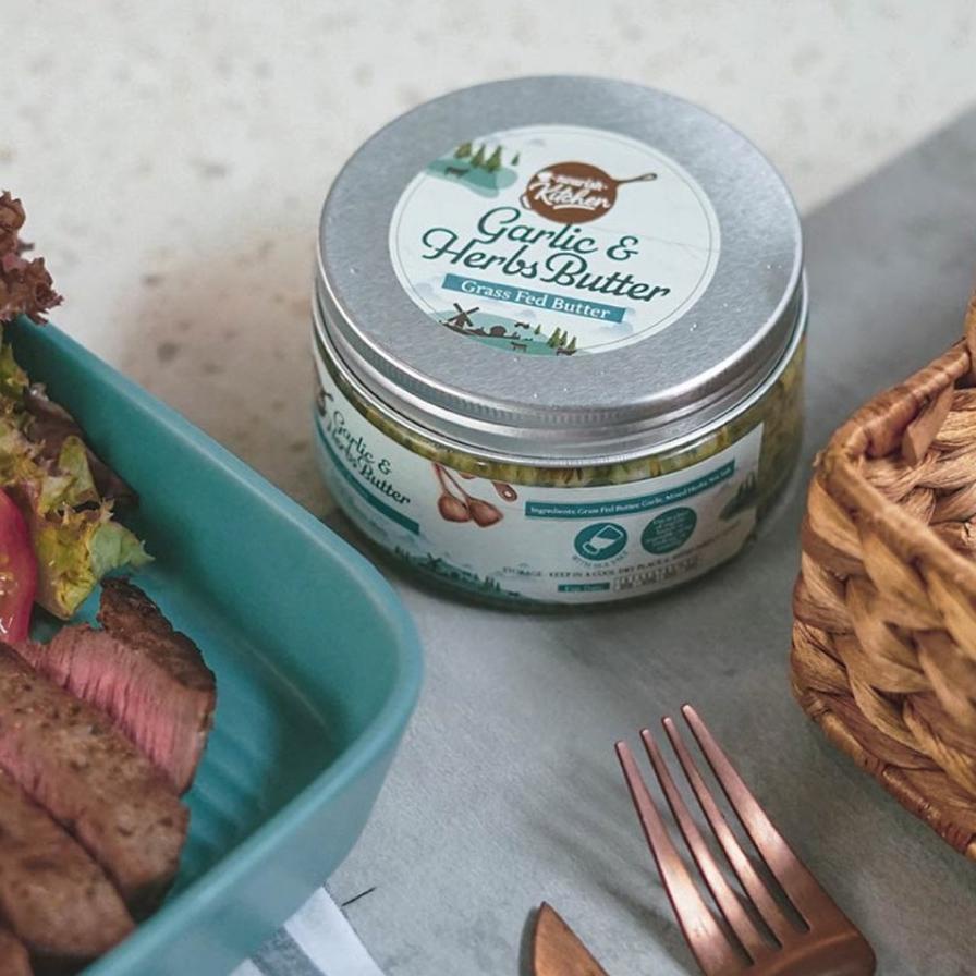 

❆ Garlic Herbs Butter (Grass Fed Butter) 200gr ♩