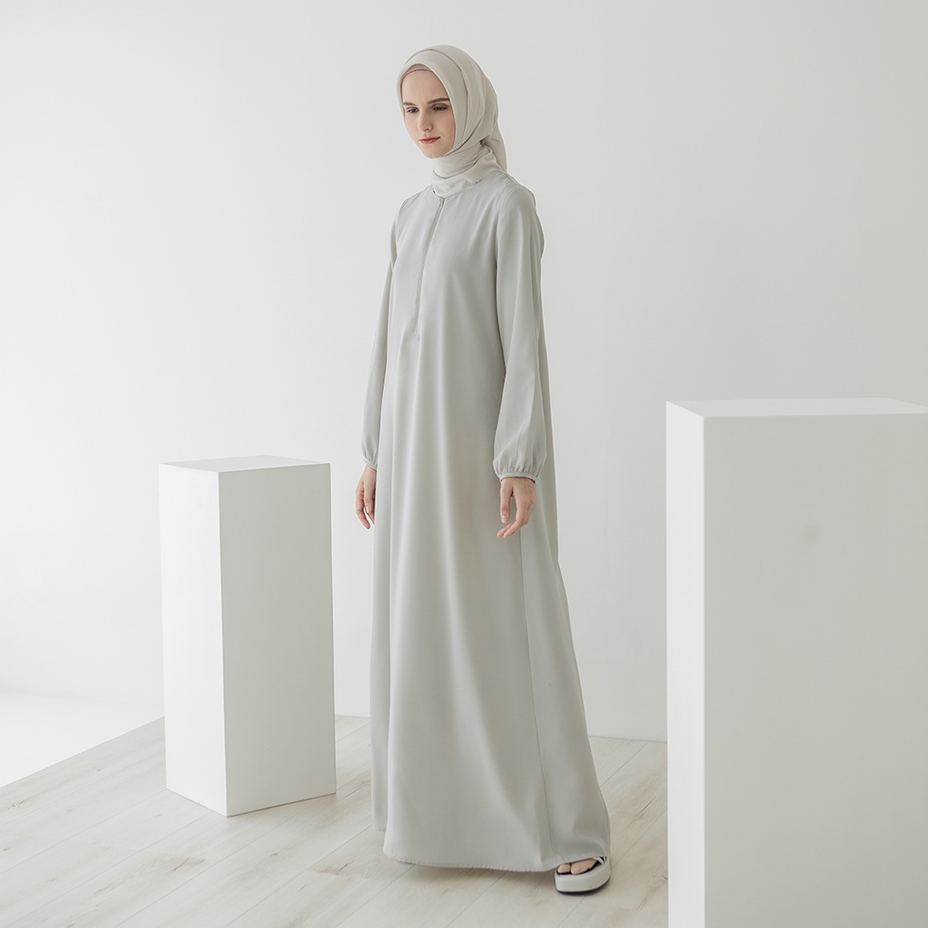 Basic Sada by Aska Label - Gamis polos dengan kantong dan busui friendly bahan crepe warna putih offwhite, hitam black, hijau sage, abu muda, pink, peach, milo tan