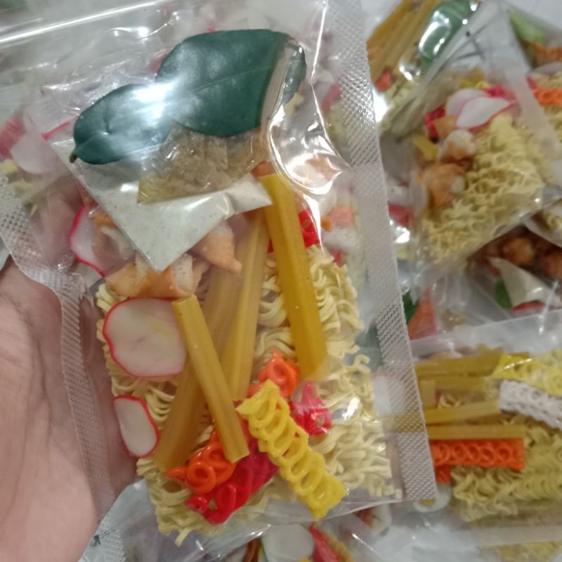 

12pcs seblak instan Lemburkuring