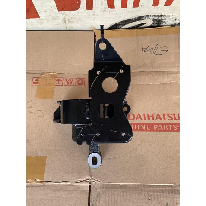 Engine mounting kiri automatic agya-ayla 1000cc