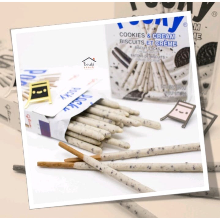 Glico Pocky Chocolate 220 gr (10 x 21 gr) / Strawberry Flavour 210 gr (10 x 21 gr) / Cookies &amp; Cream (10 x 20 Gr)