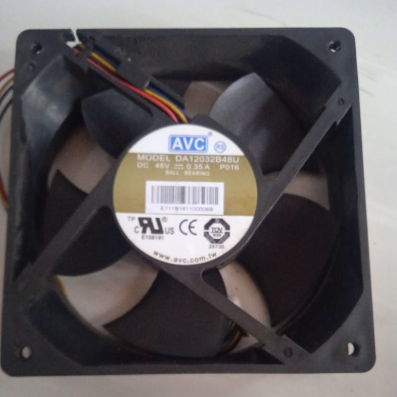 Kipas Brushless ukuran 12cm